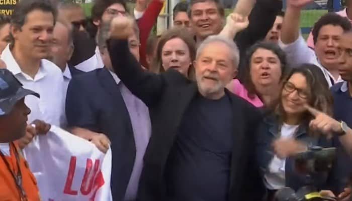 Luiz Inácio Lula da Silva fue liberado después de más de 18 meses en prisión